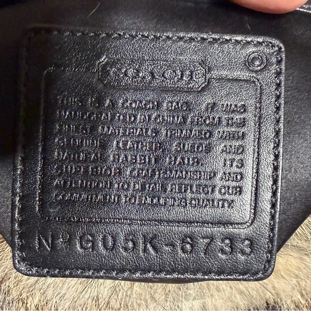 Vintage Coach Soho Quilted Rabbit Fur Hobo Y2K - Picture 4 of 15